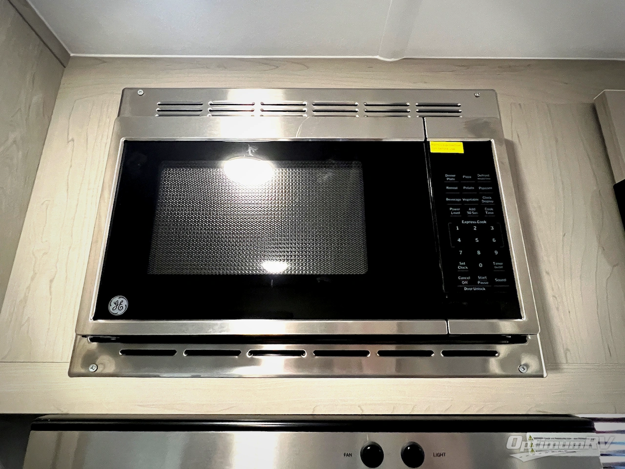 2026 Forest River Viking 5K Series 25QBH Photo 13