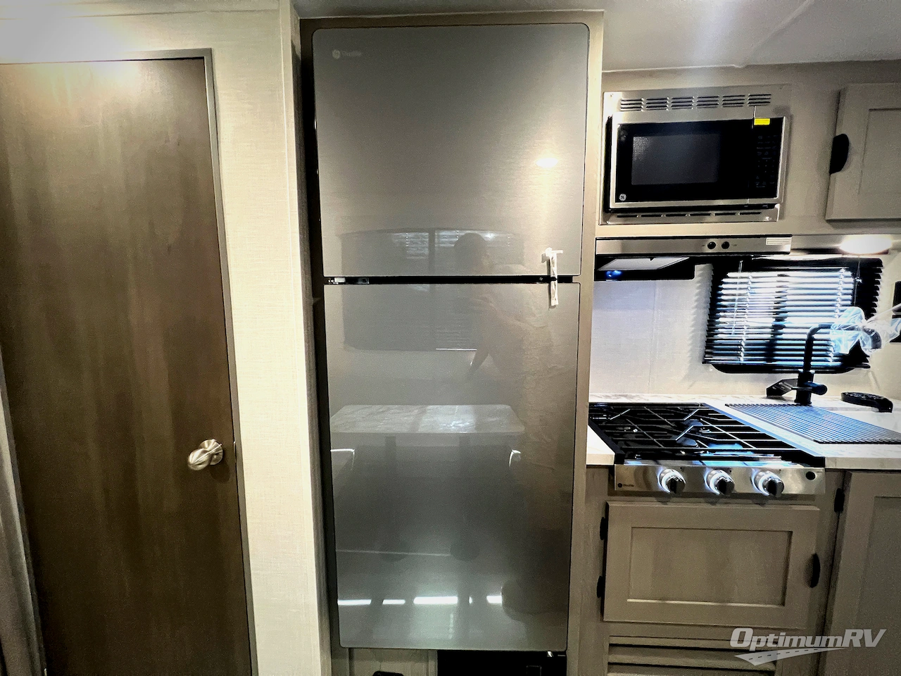 2026 Forest River Viking 5K Series 25QBH Photo 14