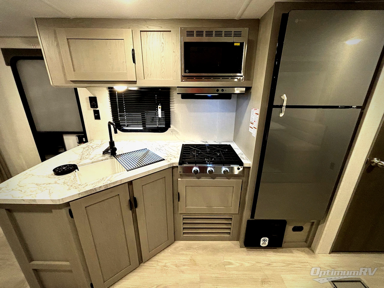 2026 Forest River Viking 6K Series 262DBS Photo 6