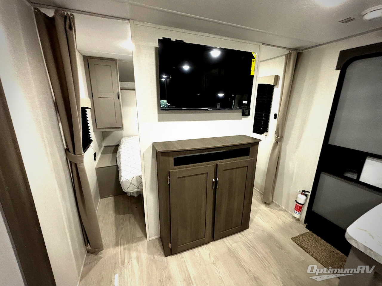 2026 Forest River Viking 6K Series 262DBS Photo 8