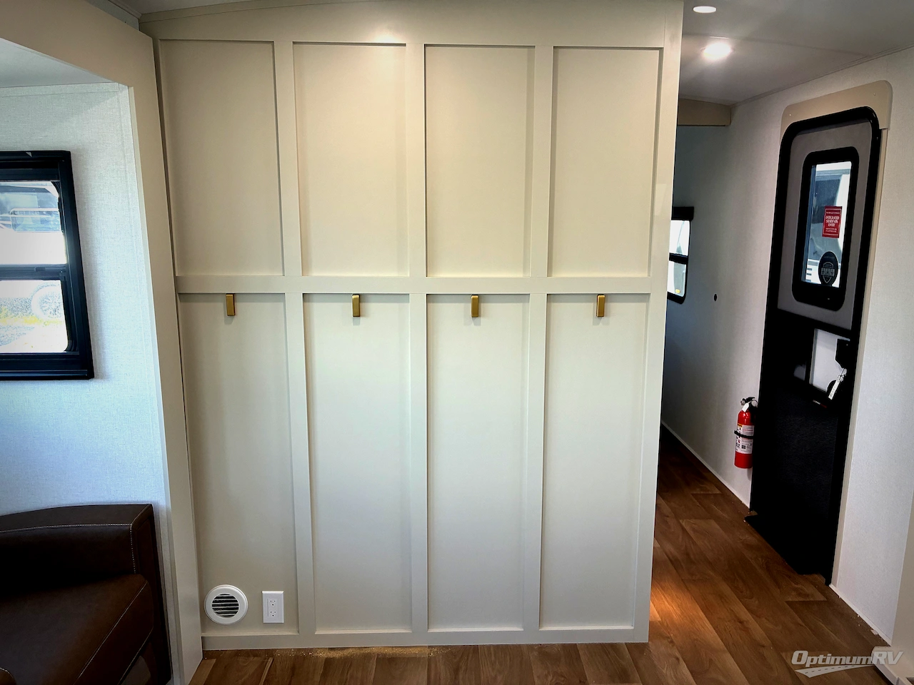 2027 Grand Design Imagine 2670MK Photo 7