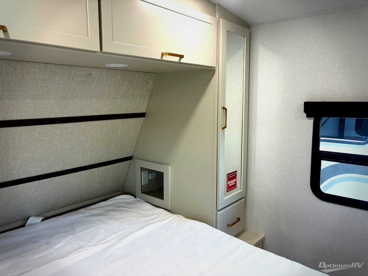 2027 Grand Design Imagine 2670MK Photo 17