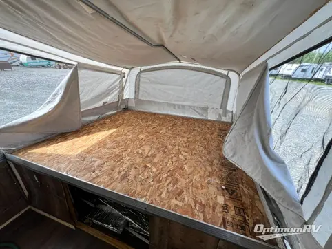 1996 Coleman Coleman Pop-Up RV Photo 3