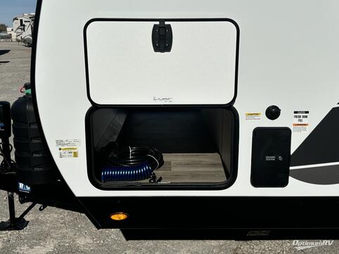 2025 Venture SportTrek ST261VBH RV Photo 4