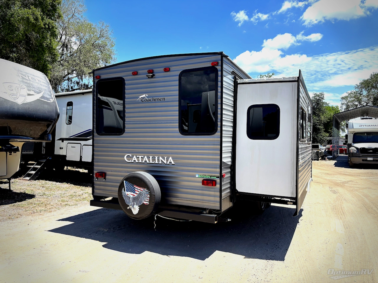 2017 Coachmen Catalina Legacy 333RETS Photo 2