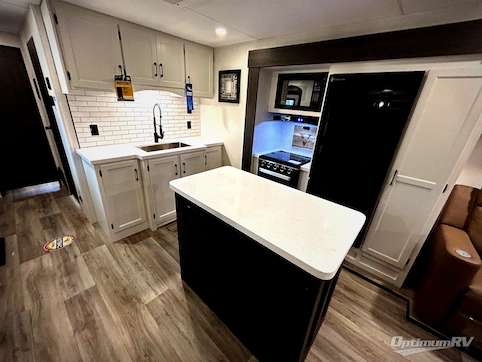 2026 Venture SportTrek Touring Edition STT333VMI RV Photo 2