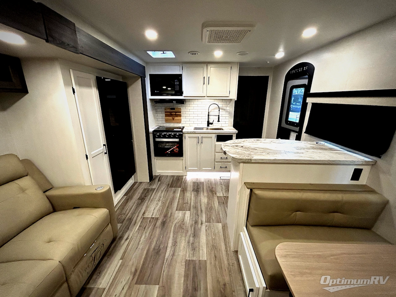 2026 Venture SportTrek ST271VRB Photo 5