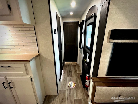 2026 Venture SportTrek Touring Edition STT343VIB RV Photo 2