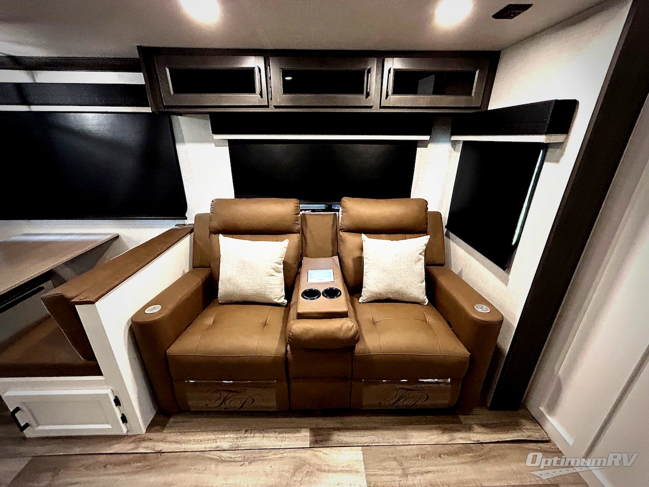 2026 Venture SportTrek Touring Edition STT343VIB Photo 17