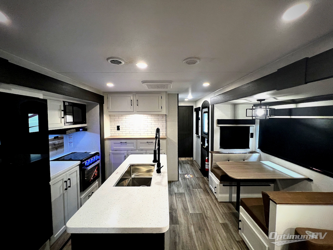 2026 Venture SportTrek Touring Edition STT343VIB Photo 2