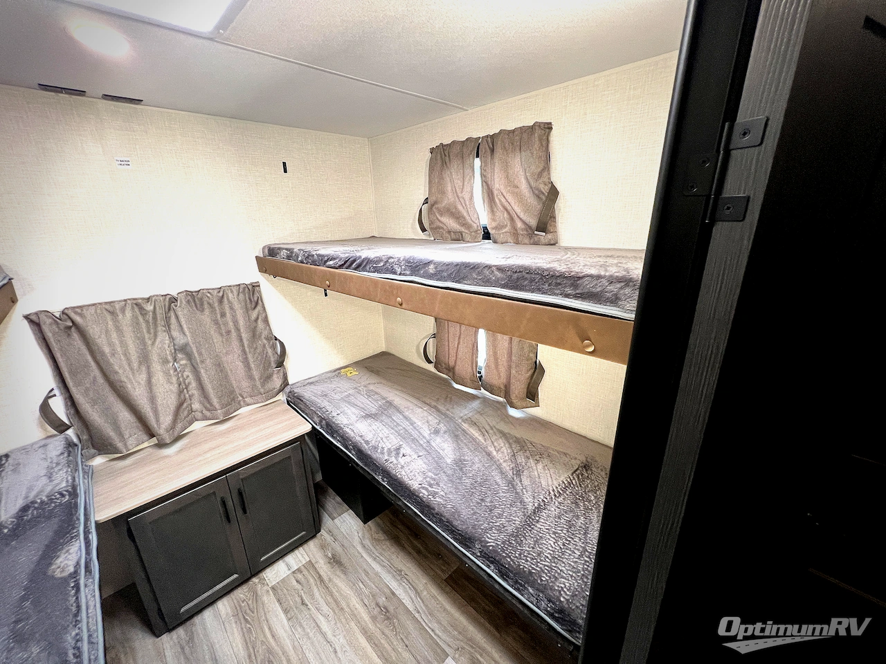 2026 Venture SportTrek Touring Edition STT343VIB Photo 5