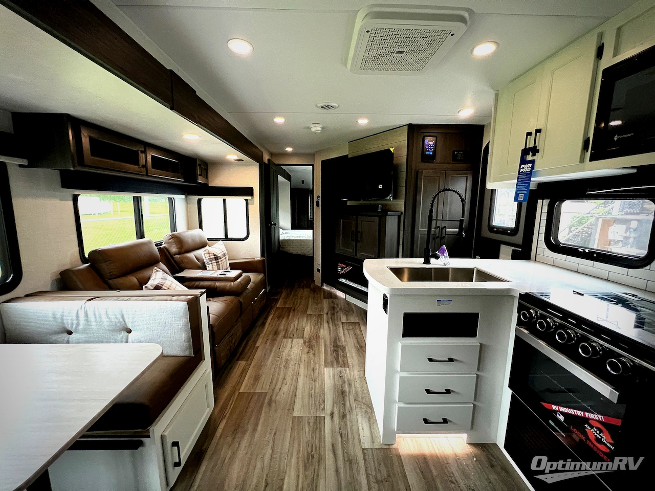 2026 Venture SportTrek Touring Edition STT343VBH Photo 6