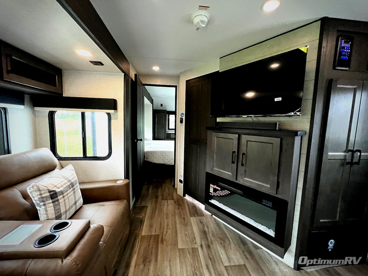 2026 Venture SportTrek Touring Edition STT343VBH Photo 15