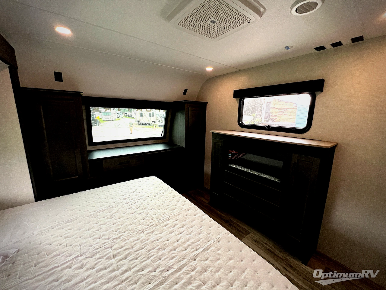 2026 Venture SportTrek Touring Edition STT343VBH Photo 17
