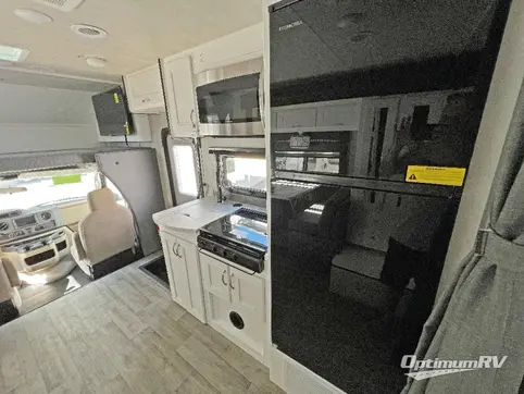 2024 NeXus Phantom 24P RV Photo 4