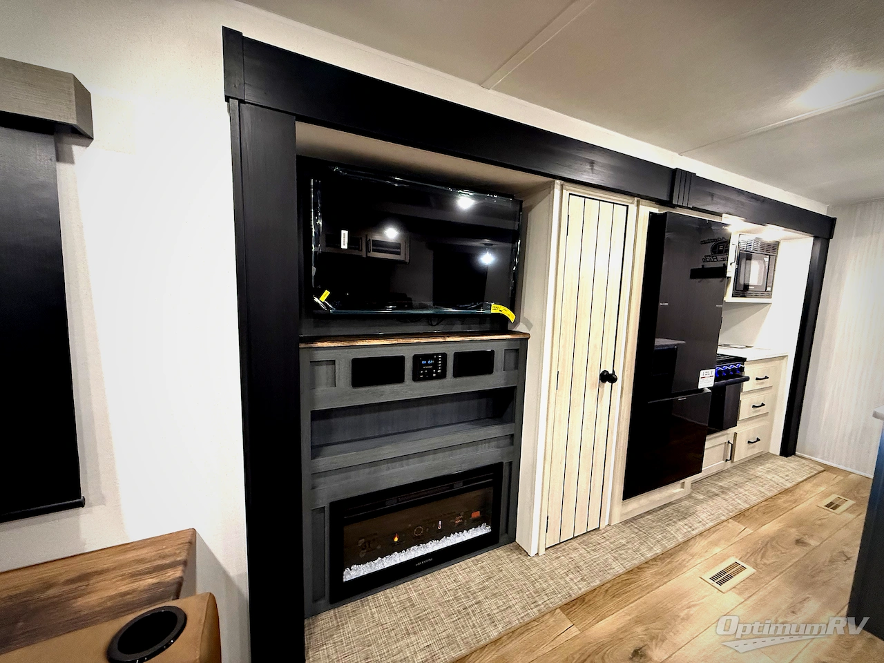 2026 Forest River Puma 31RLQS Photo 10