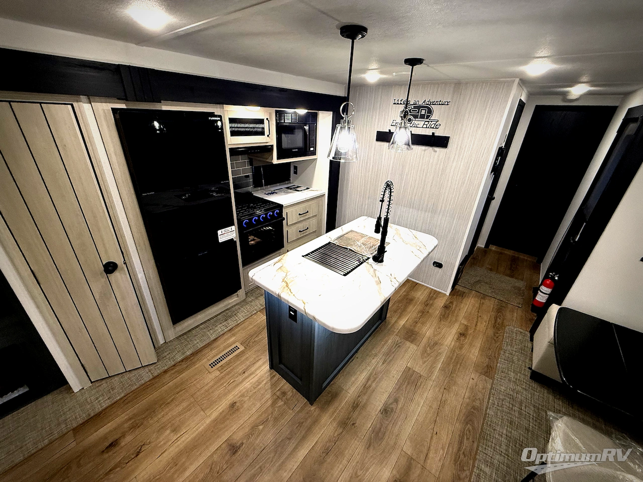 2026 Forest River Puma 31RLQS Photo 12