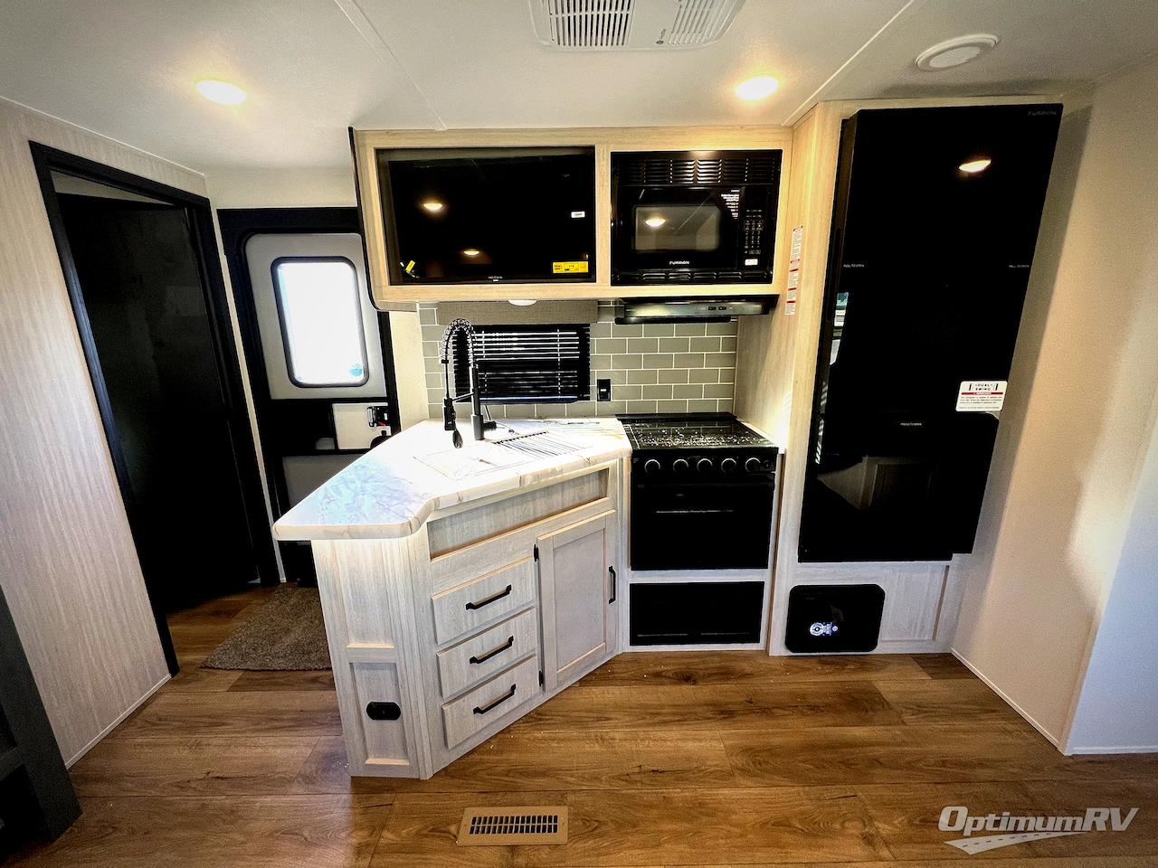 2026 Forest River Puma 32RBFQ Photo 10