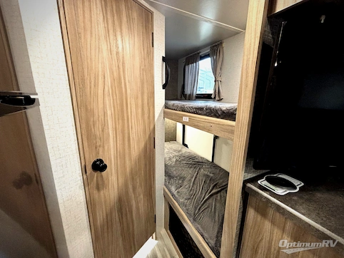 2022 Winnebago Towables Micro Minnie FLX 2306BHS RV Photo 3