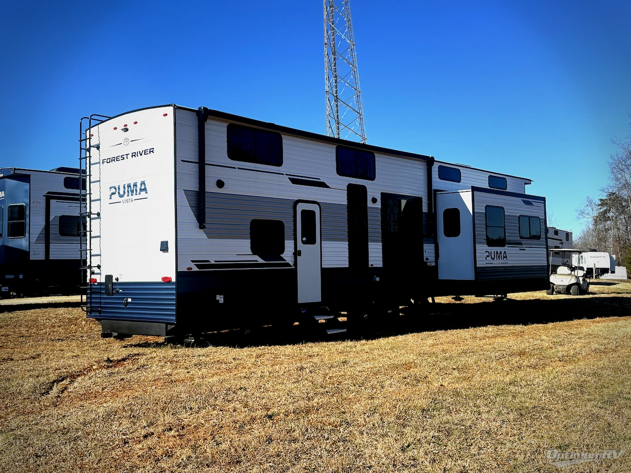 2026 Forest River Puma Vista 402LFT Photo 2