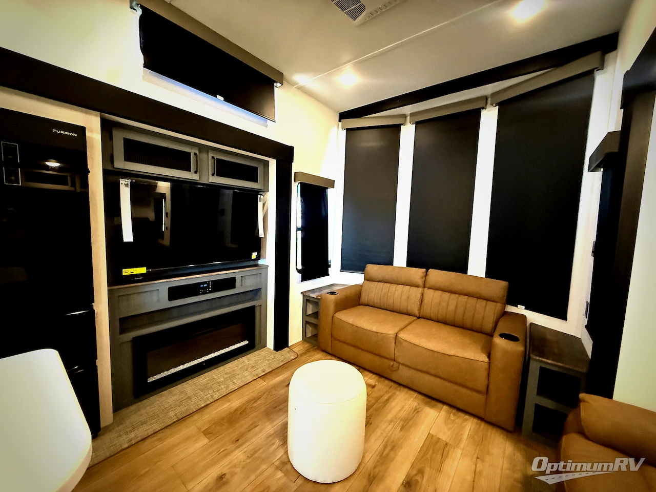 2026 Forest River Puma Vista 402LFT Photo 9