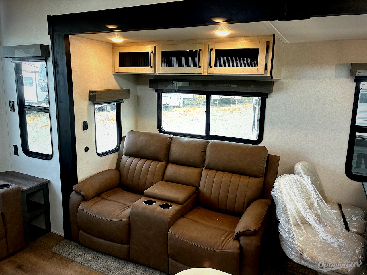 2026 Forest River Puma Vista 402LFT Photo 6