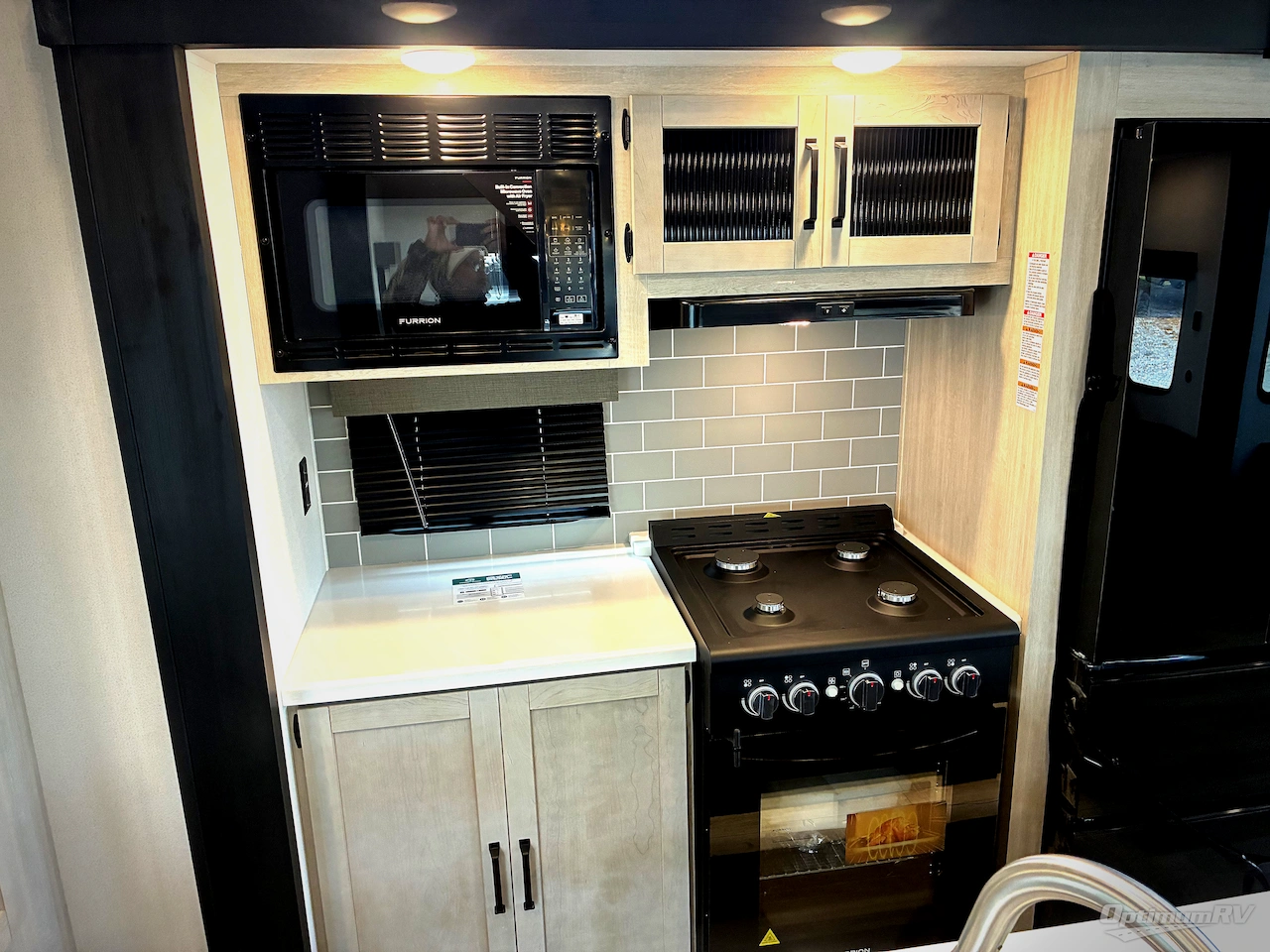 2026 Forest River Puma Vista 402LFT Photo 11