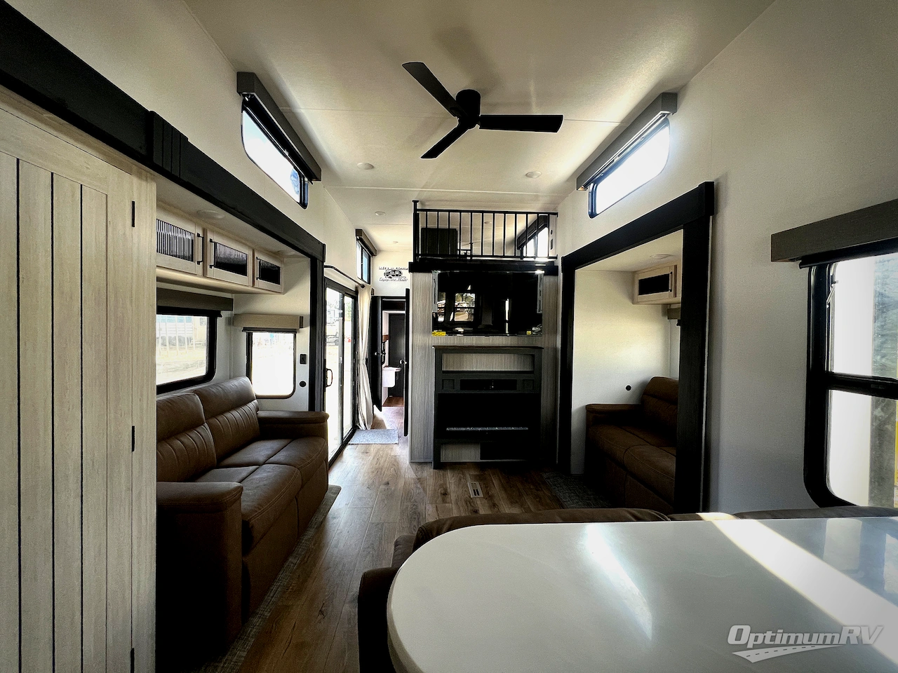 2026 Forest River Puma Vista 403LFT Photo 4