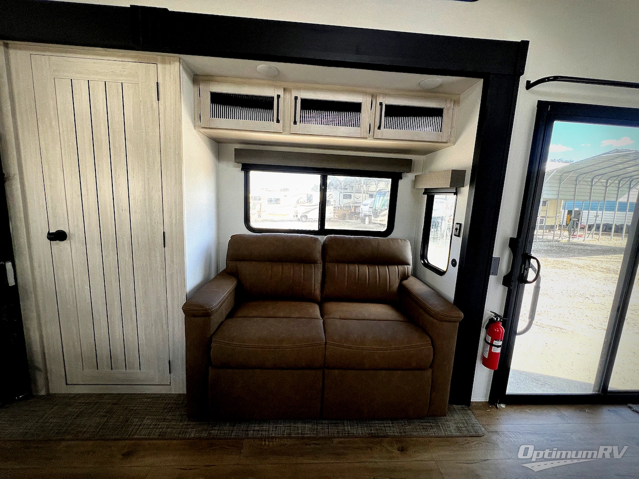 2026 Forest River Puma Vista 403LFT Photo 9