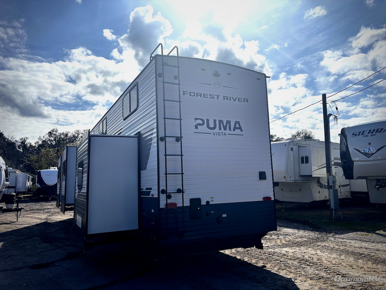 2026 Forest River Puma Vista 403LFT Photo 3