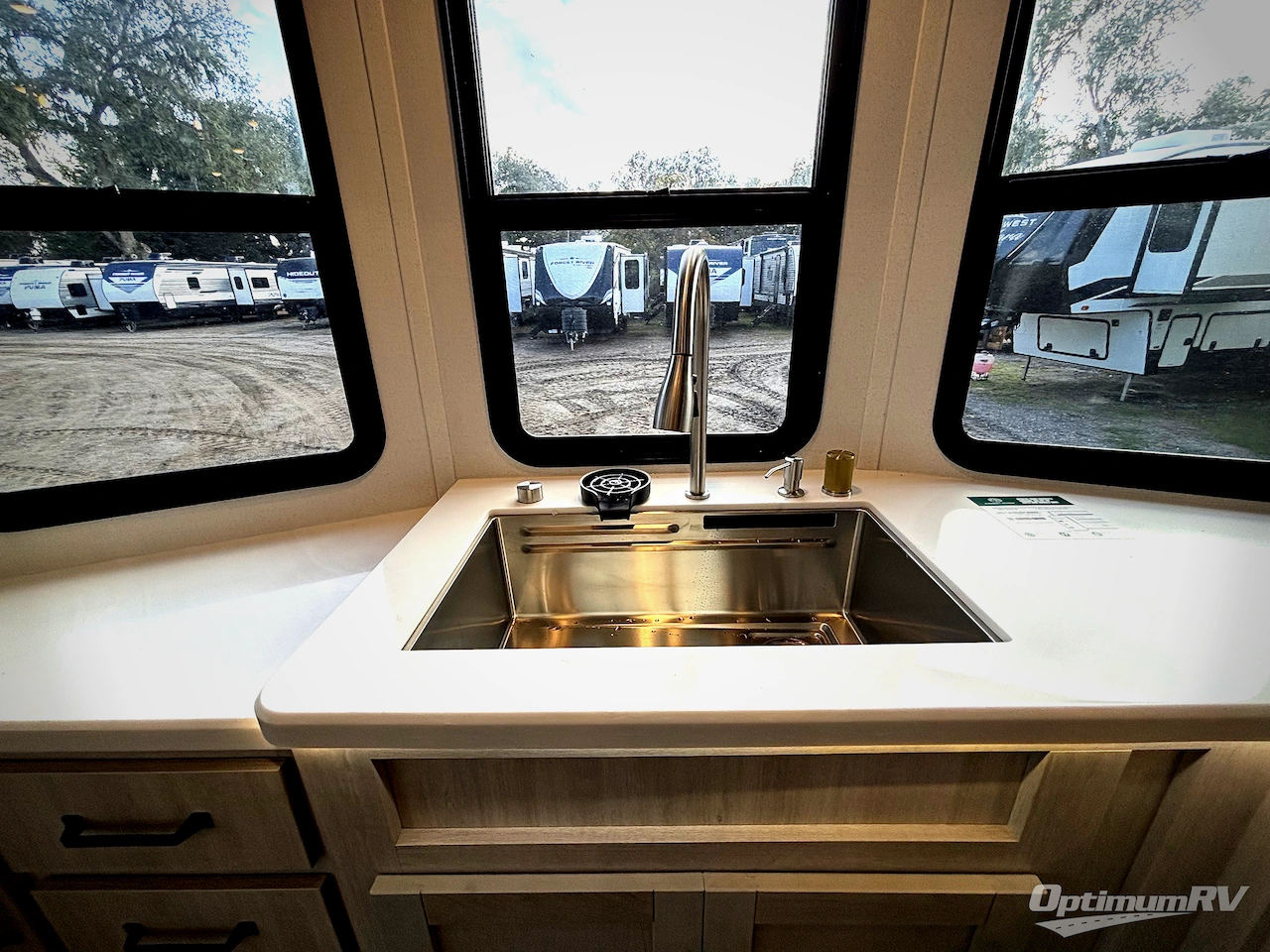 2026 Forest River Puma Vista 403LFT Photo 9