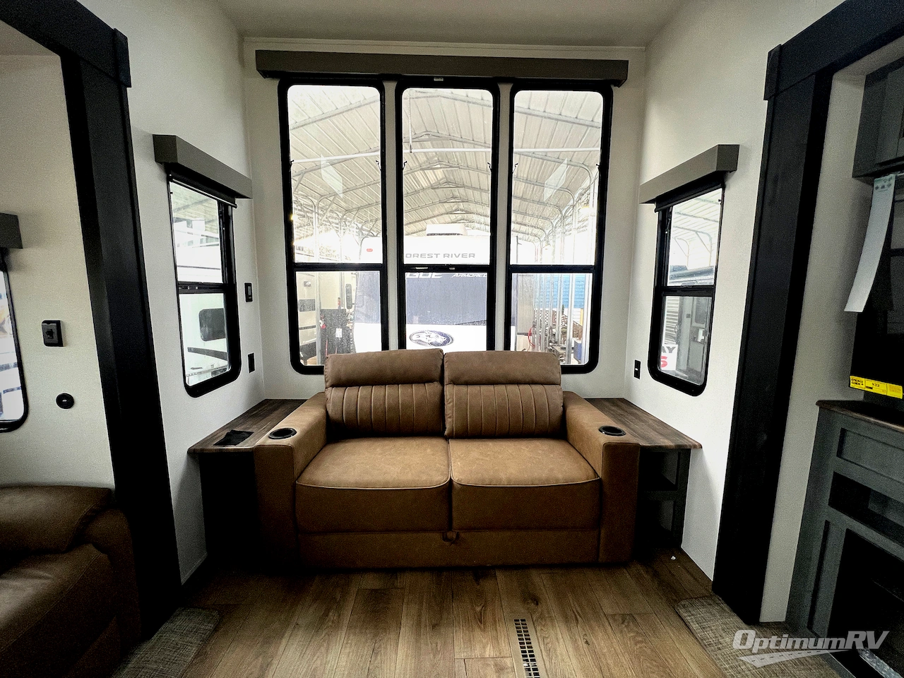 2026 Forest River Puma Vista 401RLFT Photo 6