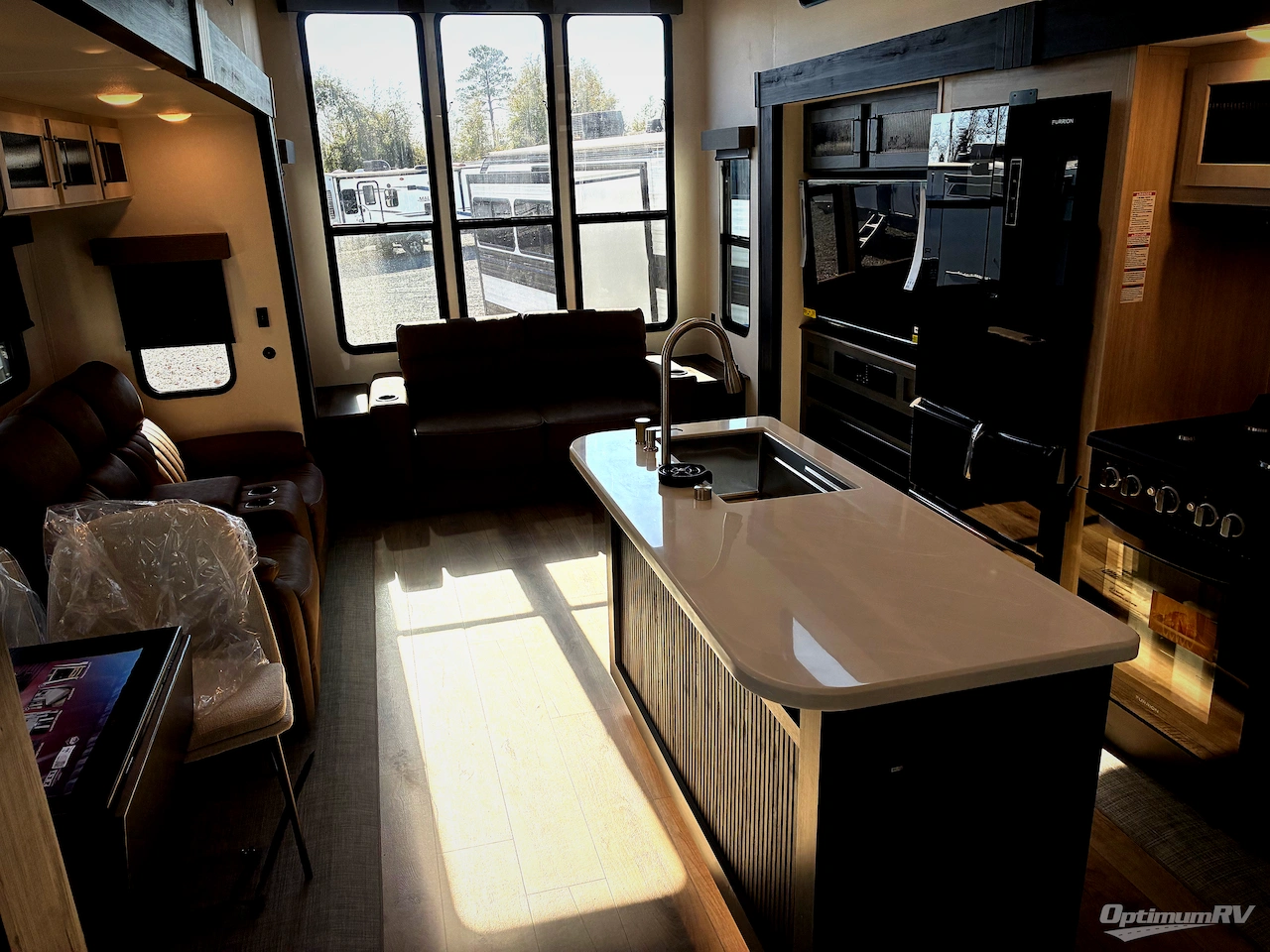 2026 Forest River Puma Vista 401RLFT Photo 4