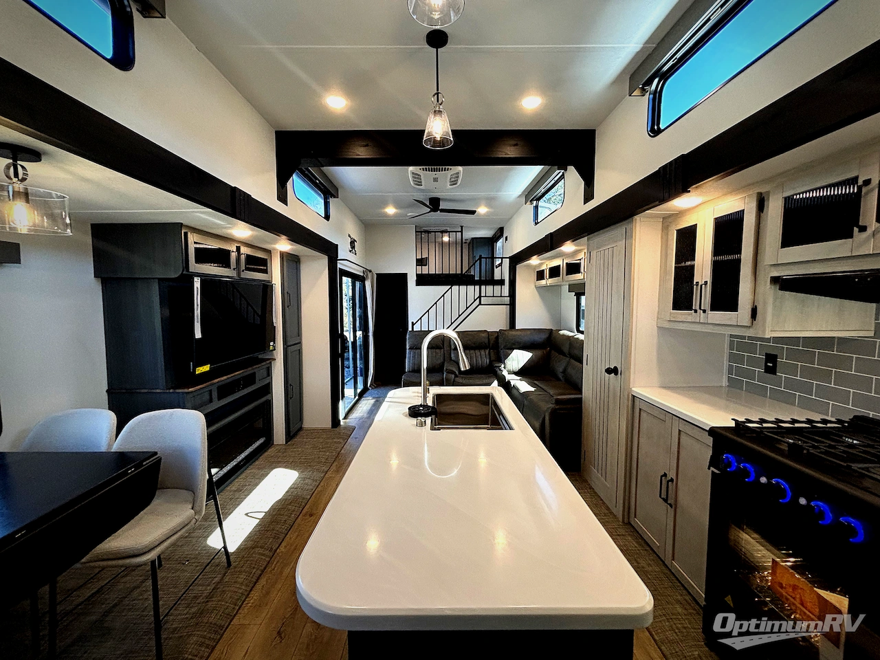 2026 Forest River Puma Vista 420LFT Photo 4