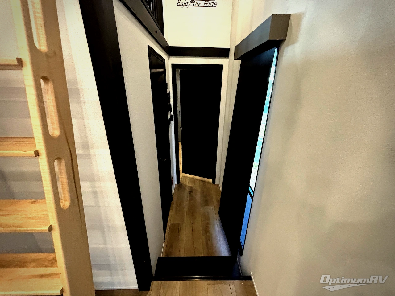 2026 Forest River Puma Vista 423LFT Photo 6