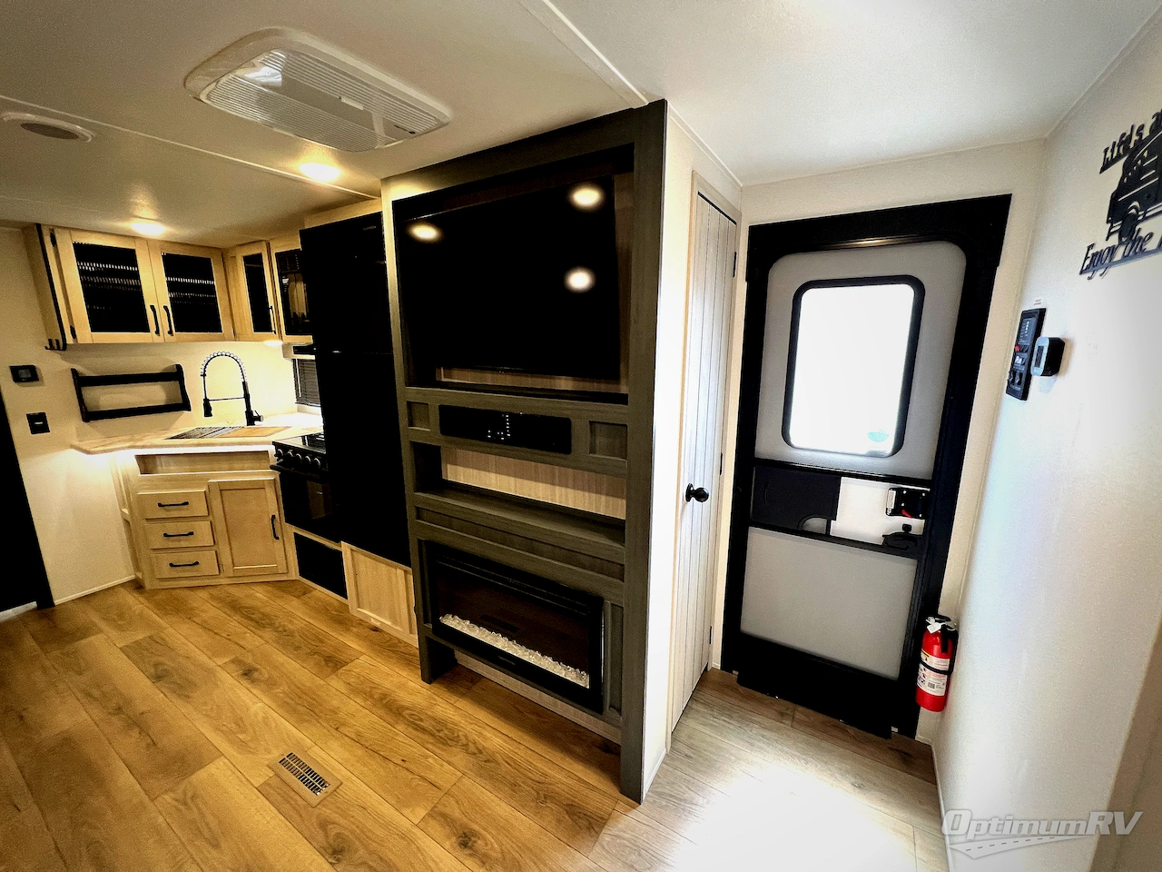 2026 Forest River Puma 31QBBH Photo 15