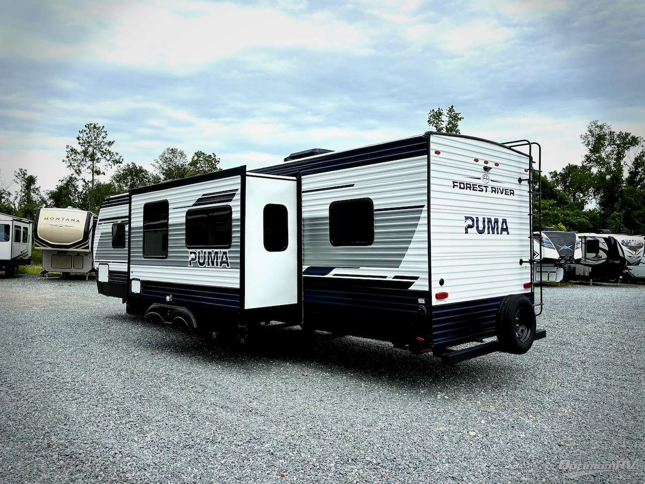 2027 Forest River Puma 337BH Photo 3