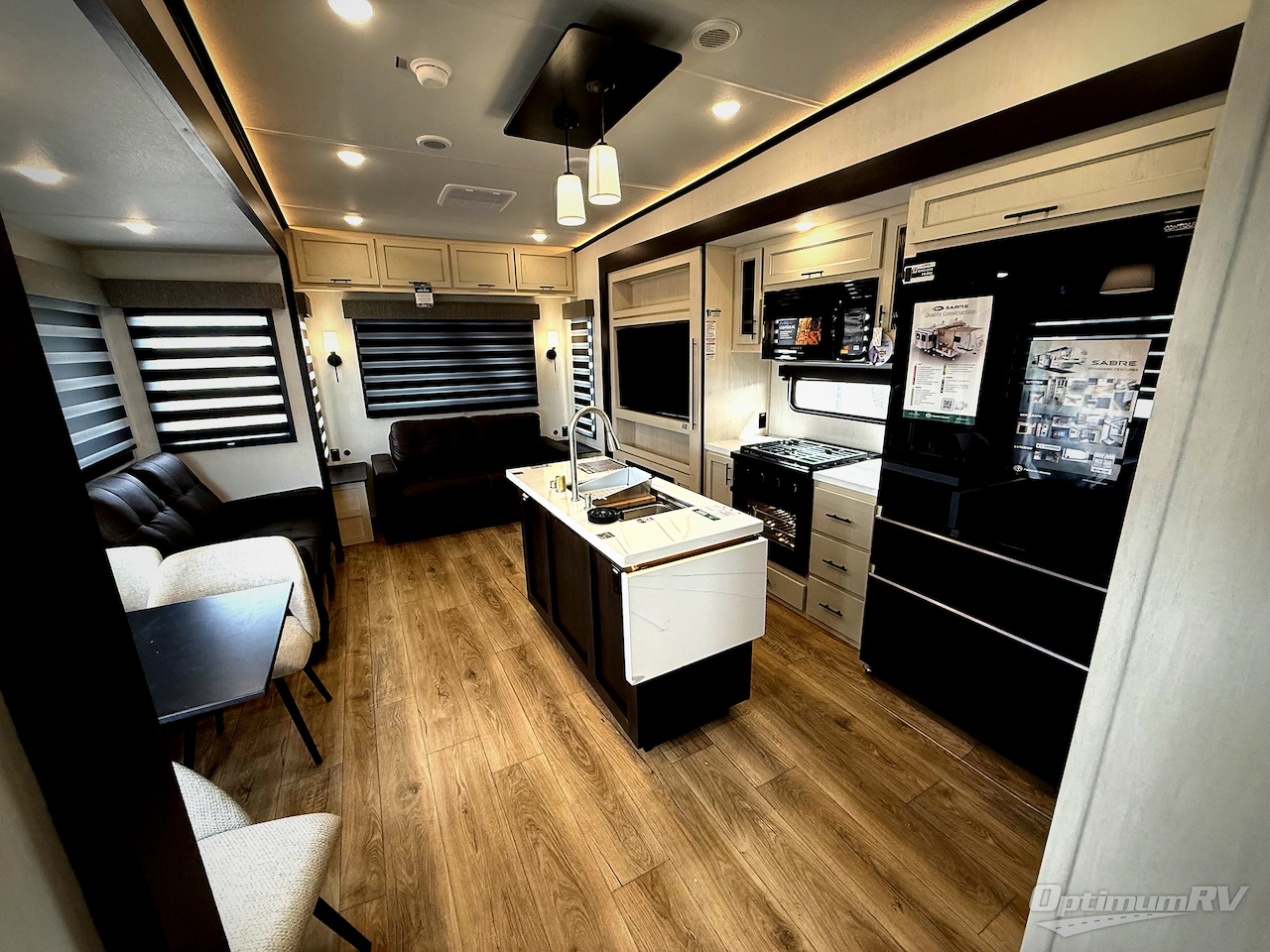 2026 Forest River Cherokee Sabre 36FLX Photo 4