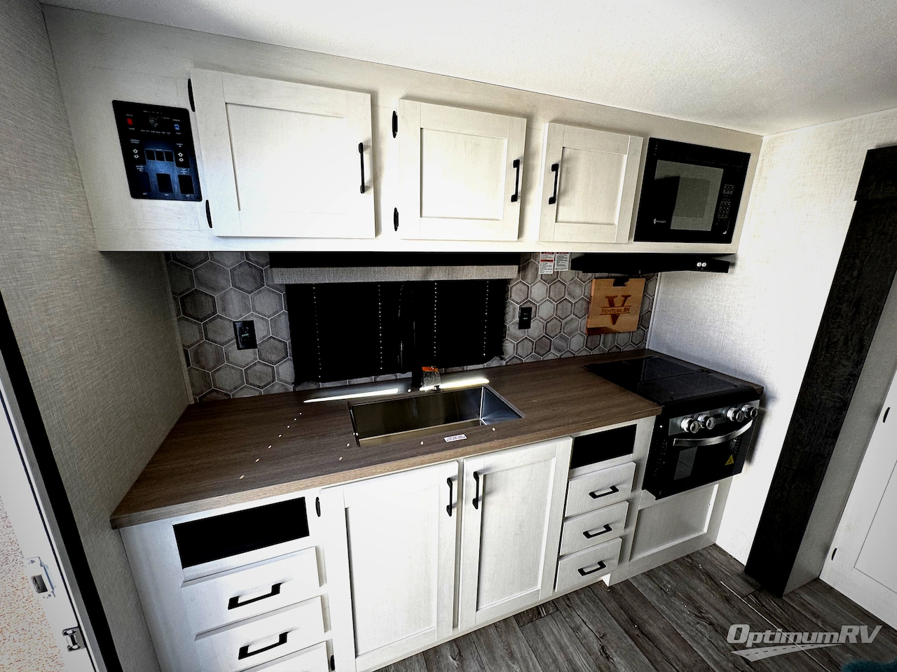 2026 Venture Sienna SA231VRK Photo 5