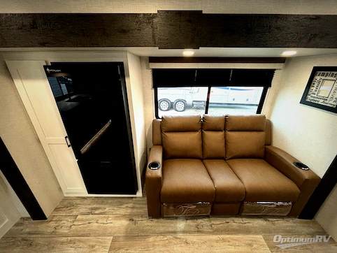 2026 Venture Sienna SA231VRK RV Photo 3