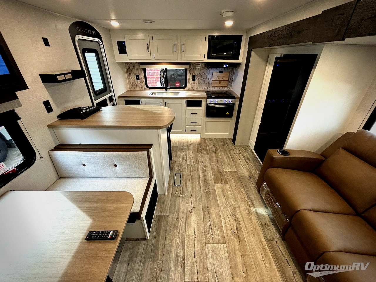 2026 Venture Sienna SA231VRK Photo 11