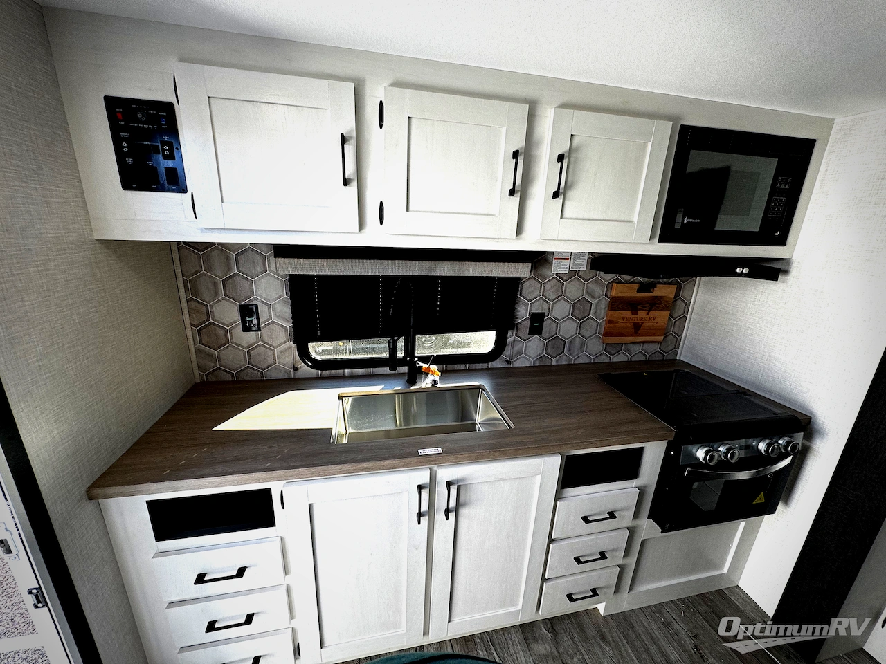 2026 Venture Sienna SA231VRK Photo 4