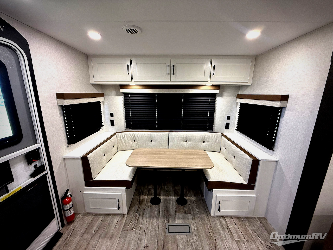 2026 Venture Sienna SA241VRD Photo 6