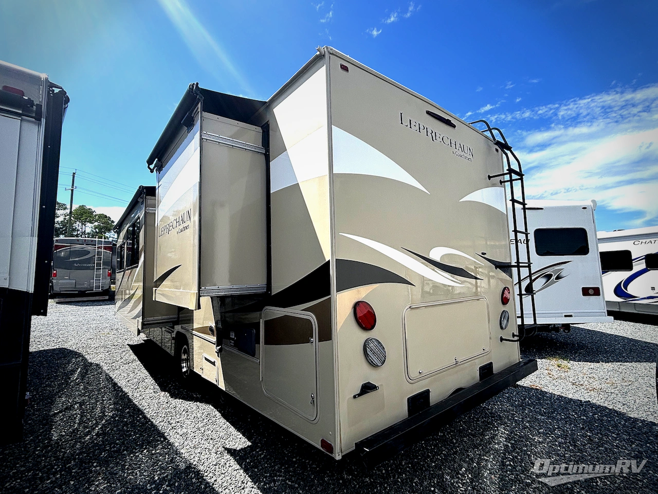 2019 Coachmen Leprechaun 319MB Ford 450 Photo 3