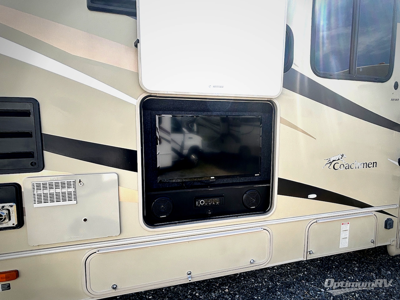2019 Coachmen Leprechaun 319MB Ford 450 Photo 4