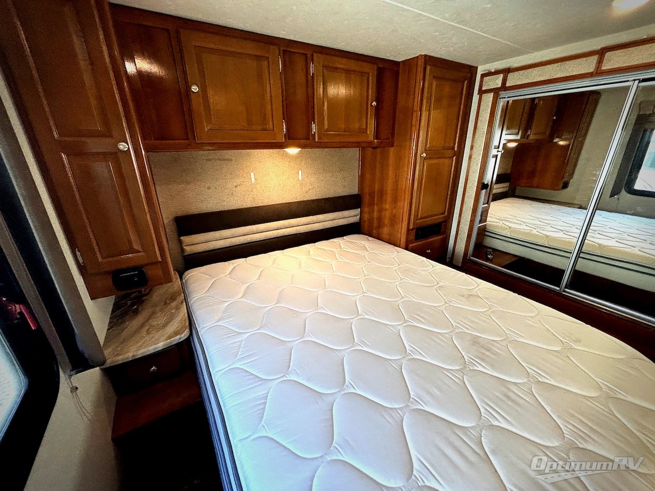2019 Coachmen Leprechaun 319MB Ford 450 Photo 14