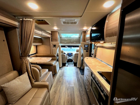 2020 Thor Tiburon Sprinter 24FB RV Photo 2