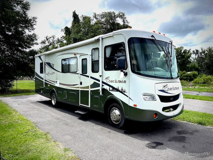 2005 Coachmen Mirada 300QB RV Photo 1
