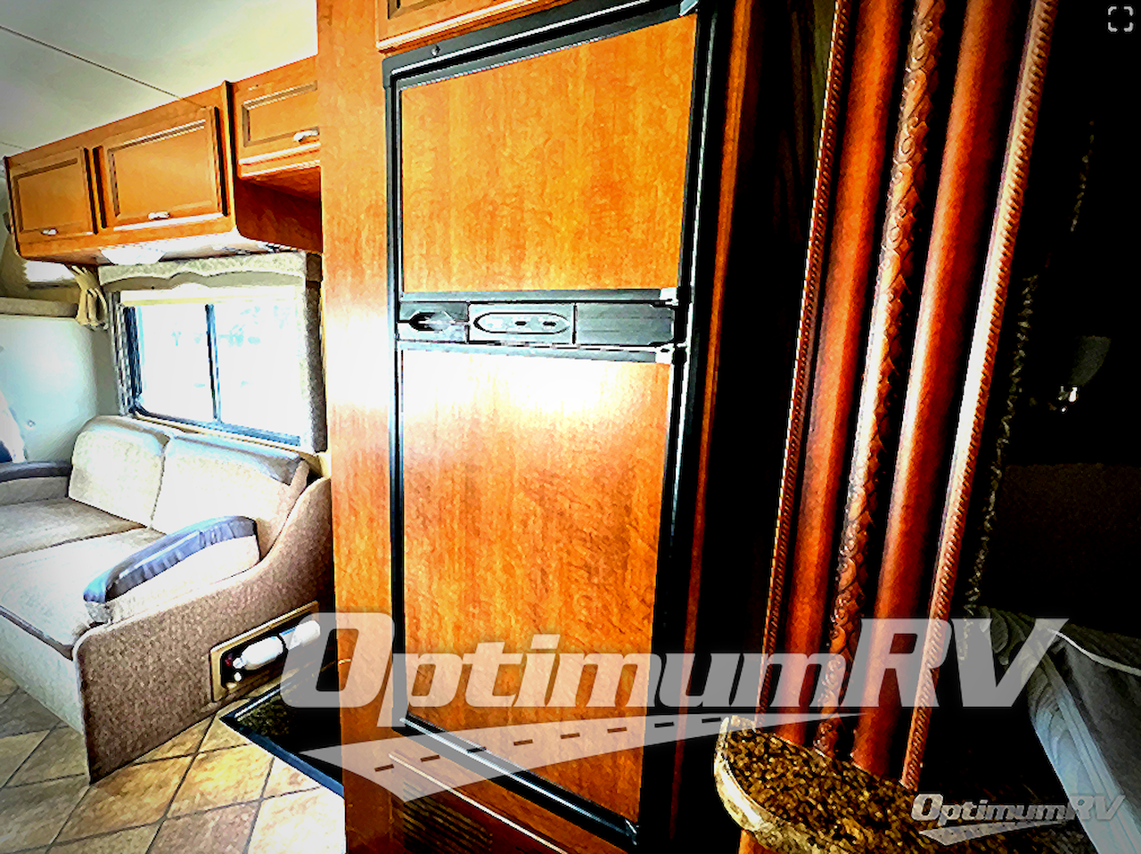 2014 Thor Chateau 26A Photo 14