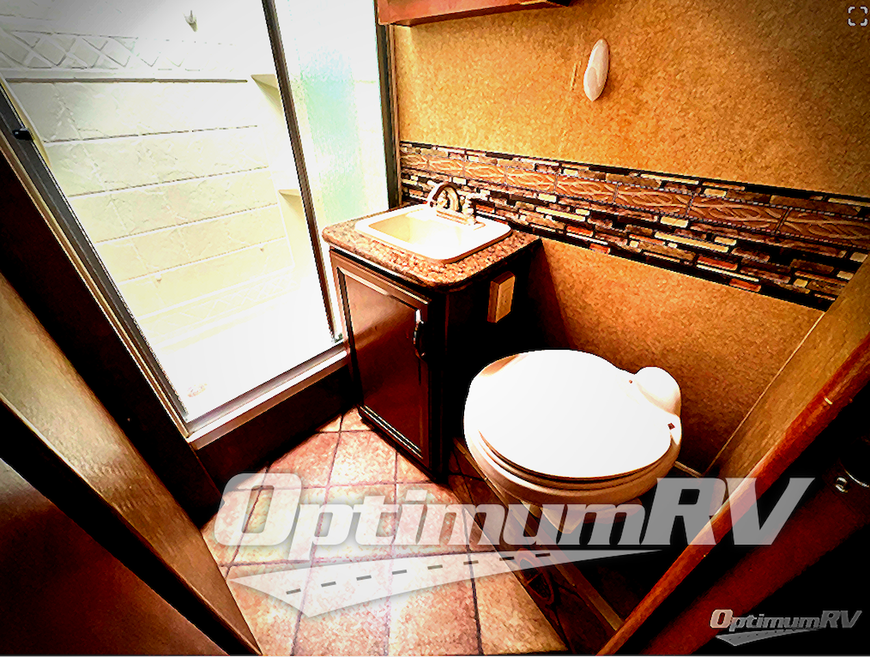 2014 Thor Chateau 26A Photo 17